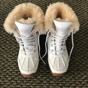 UGG Women's Adirondack II Winter Boots